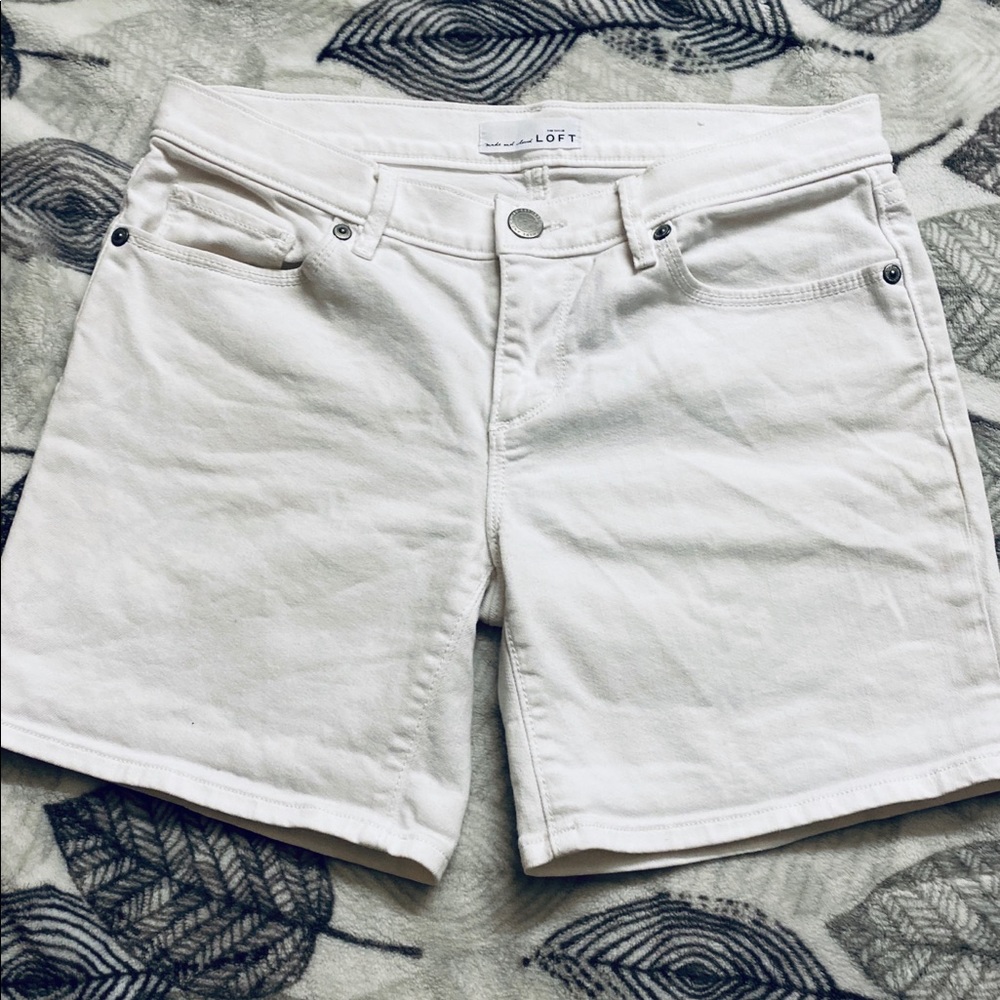 🤍White denim shorts 🤍